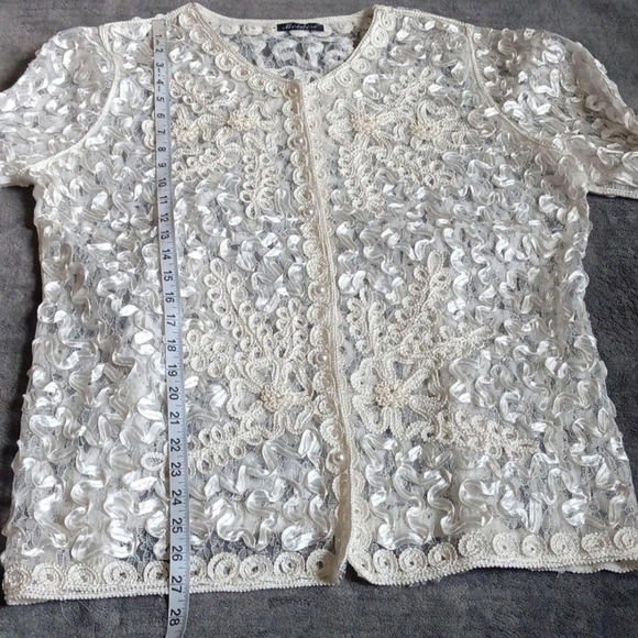 Vintage Sheer Embroidered Lace Top Faux Pearl Button Up Blouse Cottage, Large - Picture 3 of 9
